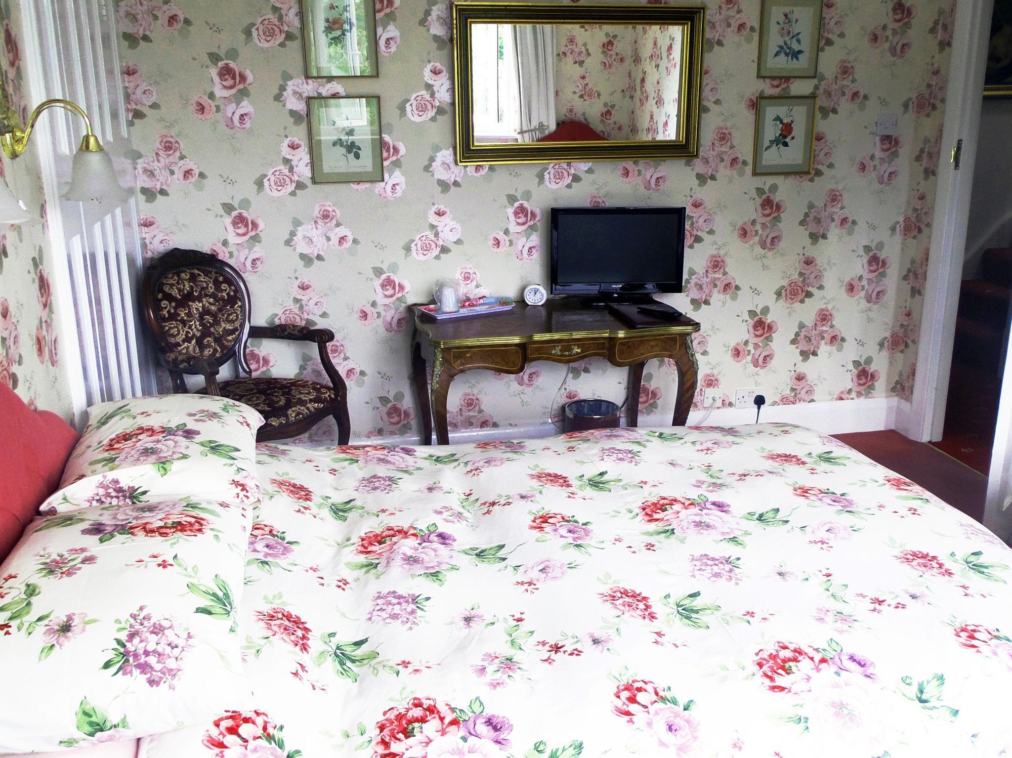 Bay Tree House Bed & Breakfast Барнет Екстер'єр фото