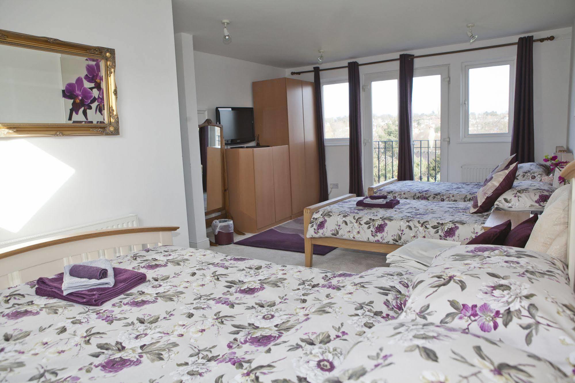 Bay Tree House Bed & Breakfast Барнет Екстер'єр фото