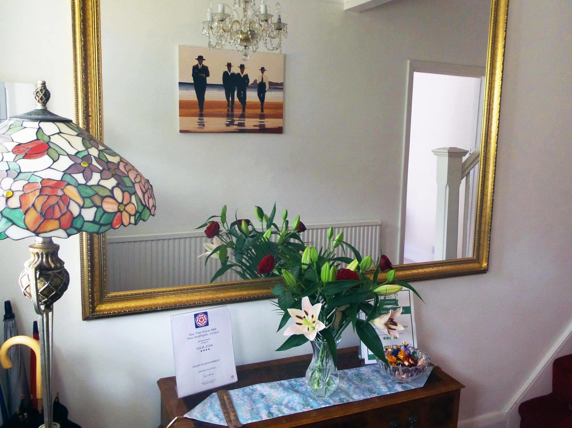Bay Tree House Bed & Breakfast Барнет Екстер'єр фото