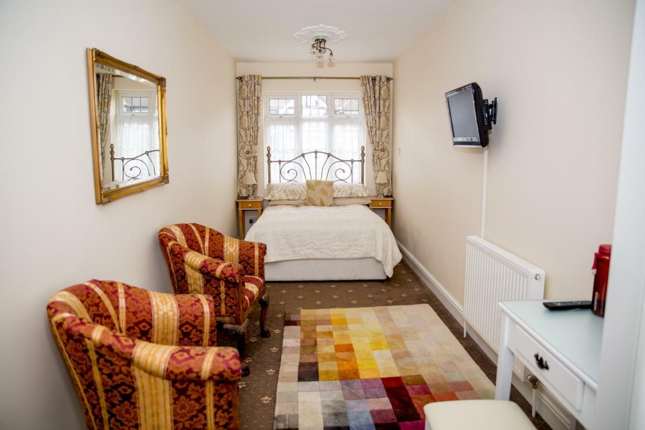 Bay Tree House Bed & Breakfast Барнет Екстер'єр фото