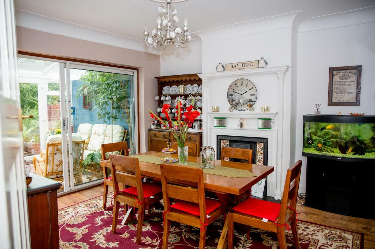 Bay Tree House Bed & Breakfast Барнет Екстер'єр фото